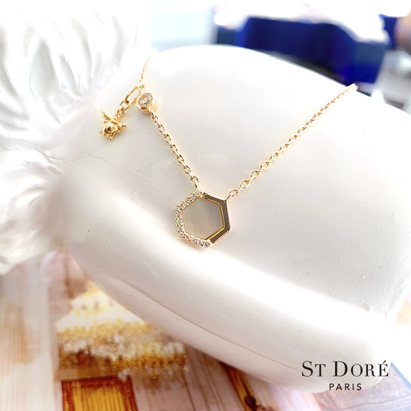 honeycomb necklace
